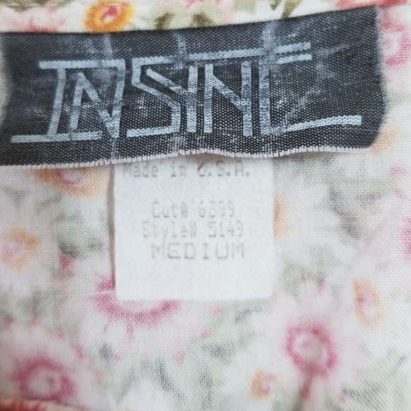 Insync Skirt - Picture 6 of 6